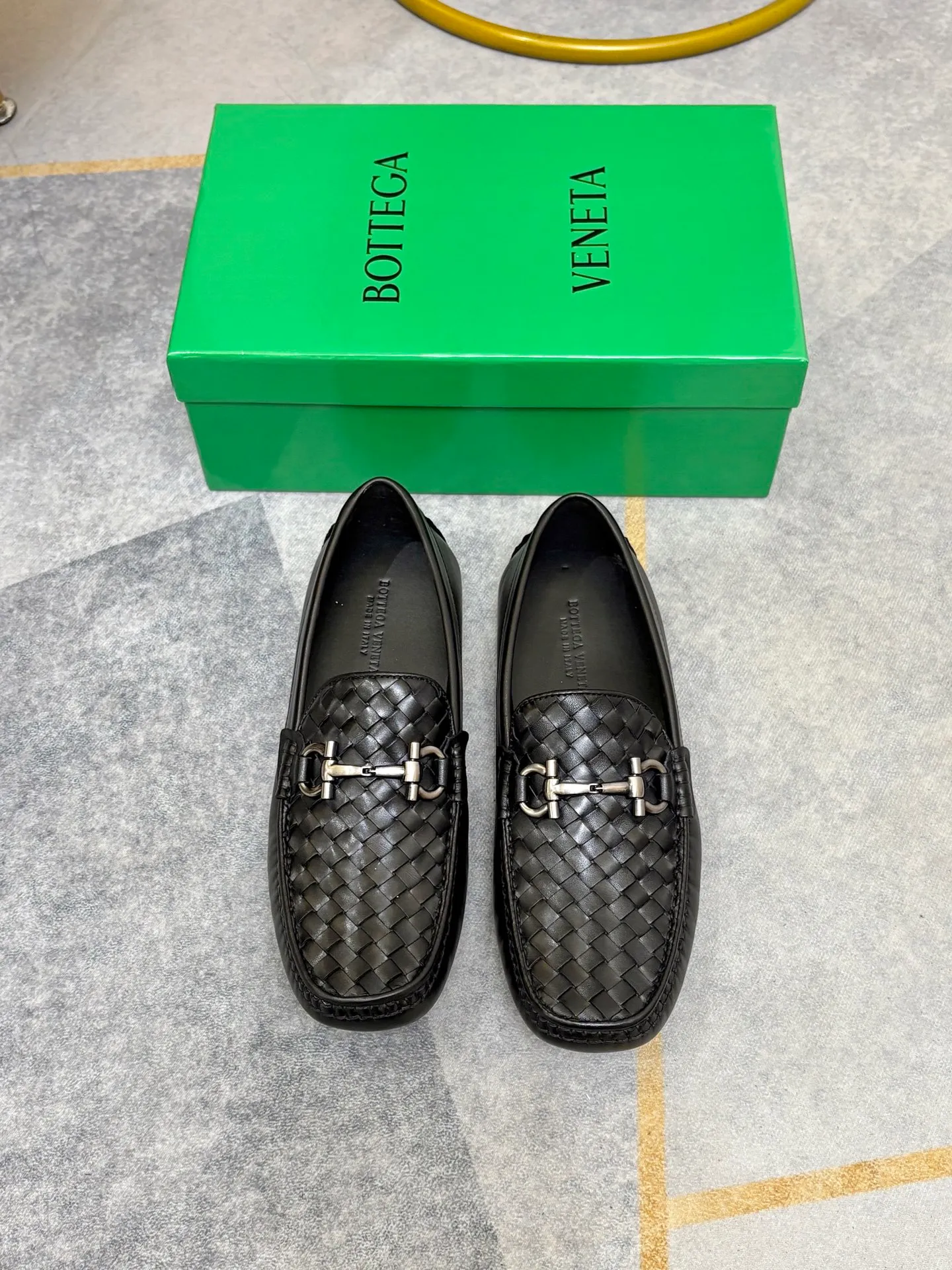P420💰 (Niu Li + Niu Pad) [BV] The latest hot style‼ ️Casual men's shoes, uppers imported first-layer cowhide ➕Full imported cowhide lining✔️Exquisite workmanship, excellent foot feel, special rubber soles✔️, cool and fashionable, the latest fashion, fashionable outsole, hurry up.  Code number: 38-44 (can be customized to 37.45, non-refundable)